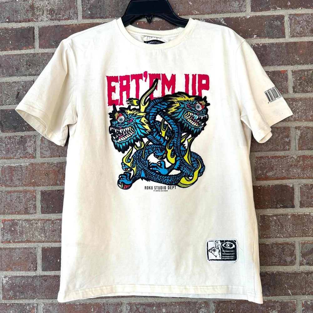 Roku Studio Takeover T-shirt Size Medium